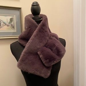 Chico's Gray Faux Fur Cold Weather Pull Through Scarf